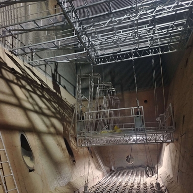 爬升式鍋爐爐膛檢修升降平臺價(jià)格